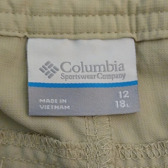 COLUMBIA SPORTSWEAR CO LIGHTWEIGHT RIPSTOP, QUICKDRY, 18" HIKING SHORTS - Picture 4 of 7